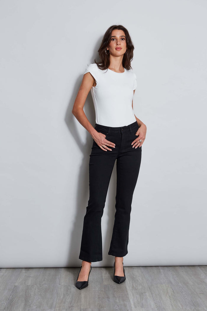 Elie Tahari Tahari 28" Fit & Flare Jeans BLACK RINSE WASH