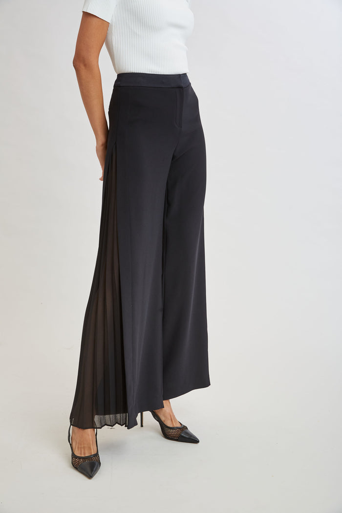 Elie Tahari Fluid Side Pleated Pant BLACK