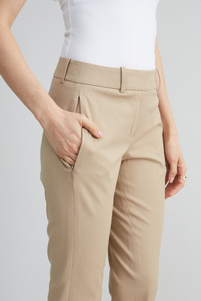 Elie Tahari Stretch Cotton Fit & Flare Pant RATTAN