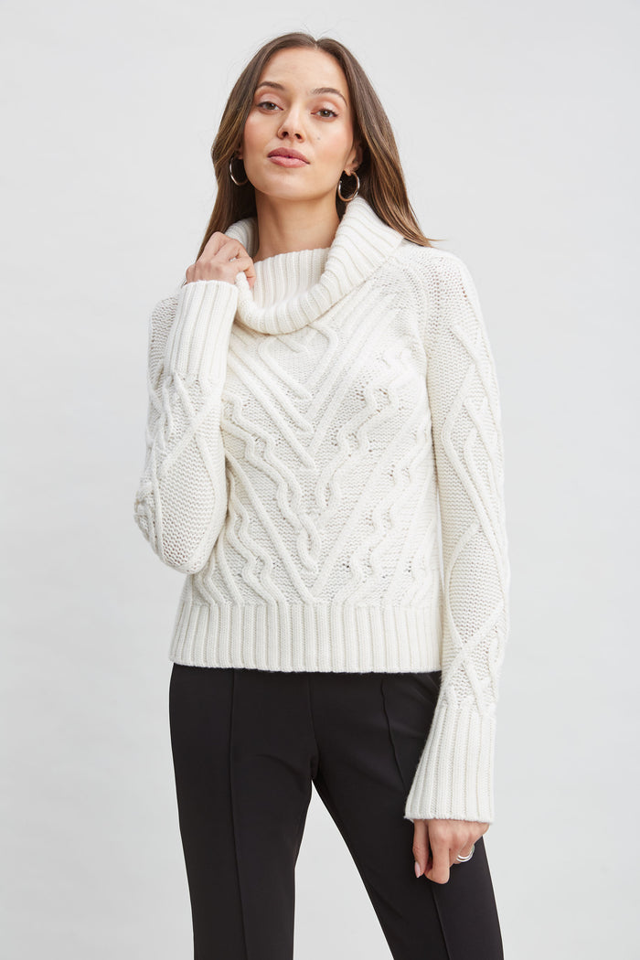 Elie Tahari Texture Turtleneck Wool Sweater SNOW